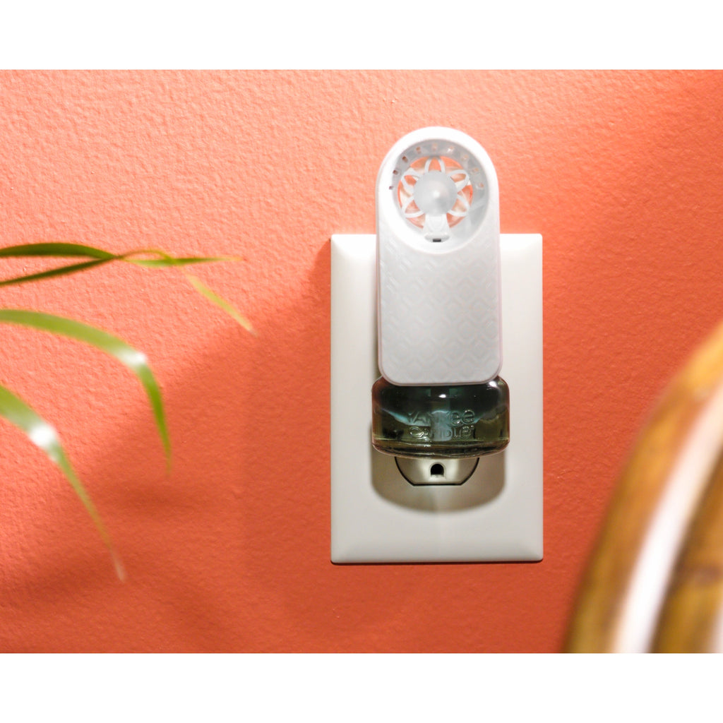 Moroccan Plug-In Fan Diffuser With Light