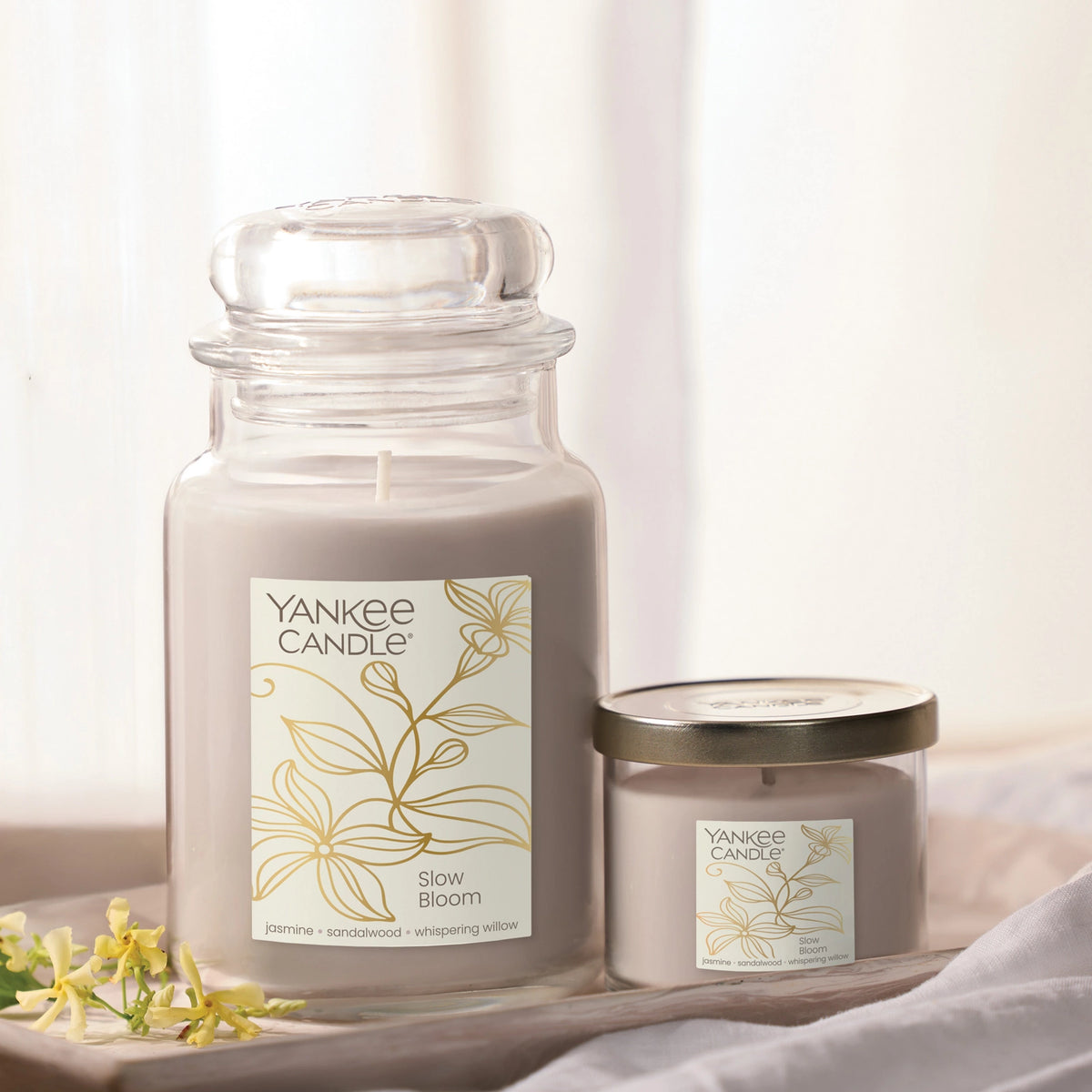 Large Jar Scented Candle - Woody Floral