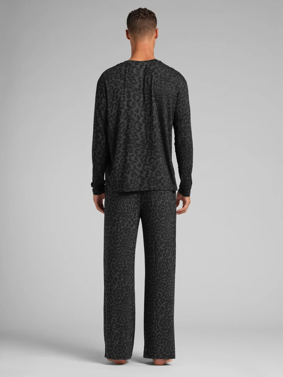 Long-Sleeve Lounge T-Shirt - Black