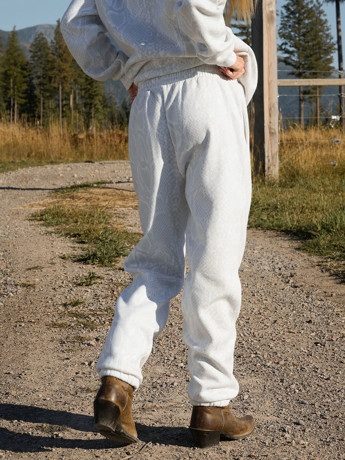 Jogger Sweatpants - Snow Snake