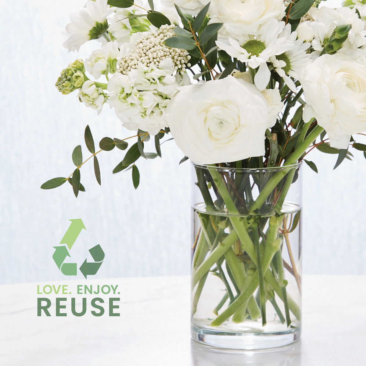 Large Tumbler Candle - Fresh Roses
