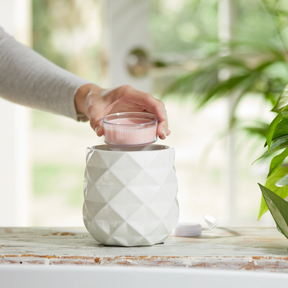 White Wax Melt Warmer